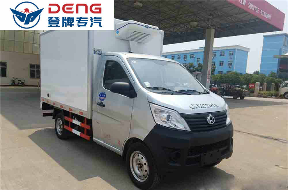 長(zhǎng)安CLW5020XLC5冷藏車(chē)_07